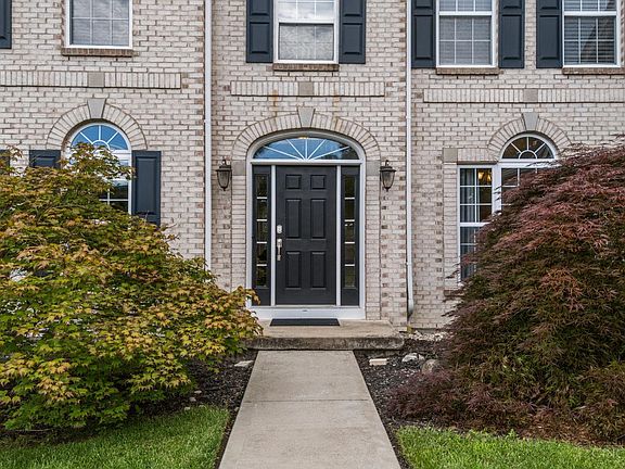 3rd image of 1137 Thistle Ln