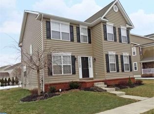 1189 Morgan Hill Dr, Pennsburg, PA 18073