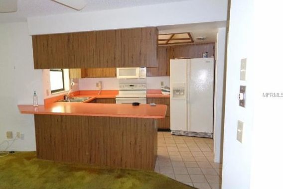 4th image of 1961 Bonnie Ct