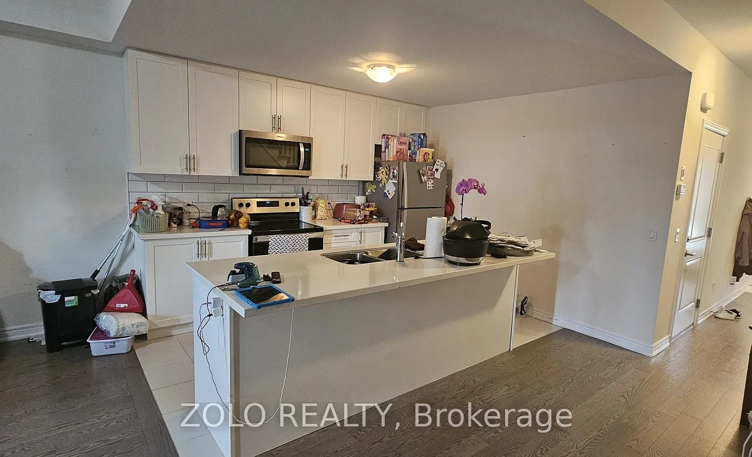 3 bed, $2,500 — Photo 4