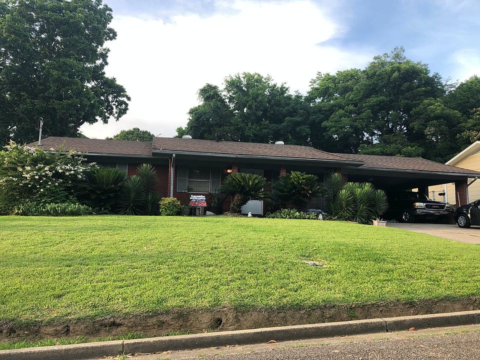 1st image of 117 Katherine Dr