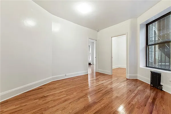 Rented by Compass | media 14