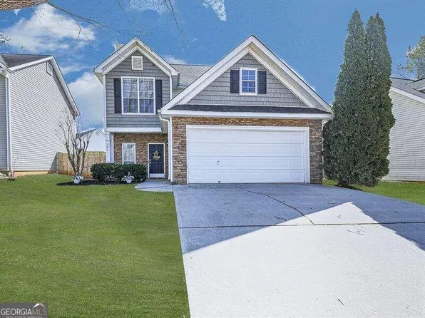 307 Turtle Pointe Dr, Carrollton, GA 30116