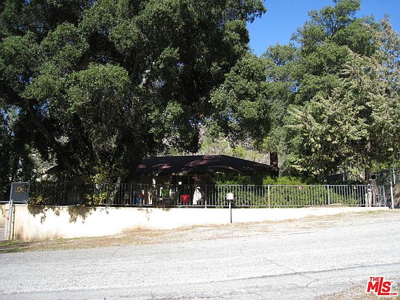 3rd image of 15505 Calle El Capitan