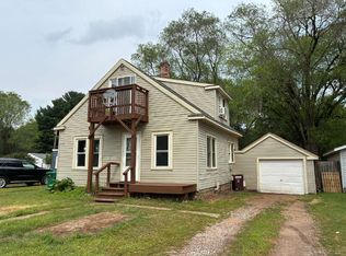 1309 1/2 Snelling St, Eau Claire, WI 54703