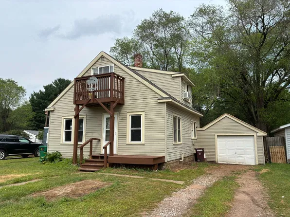 1309 1/2 Snelling St, Eau Claire, WI 54703