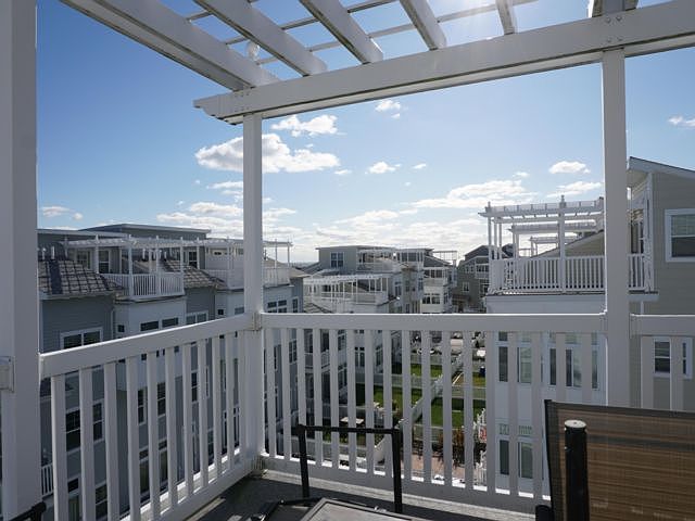 1st image of 188 Sea Grass Ln