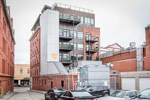 547 Congress St #A Photo 1