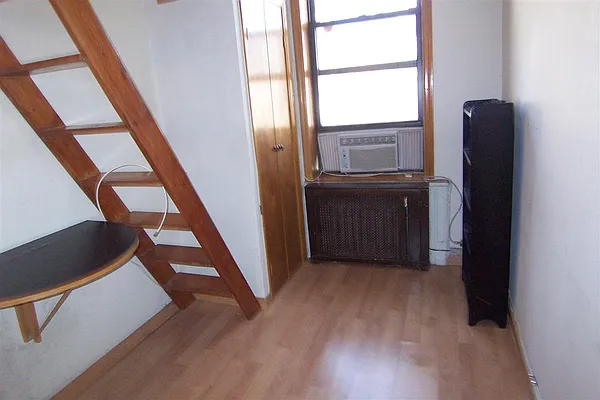 Rented by Susan Finkel, LREB | media 12