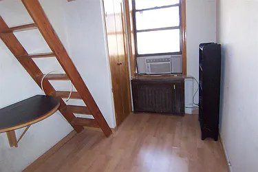 Rented by Susan Finkel, LREB