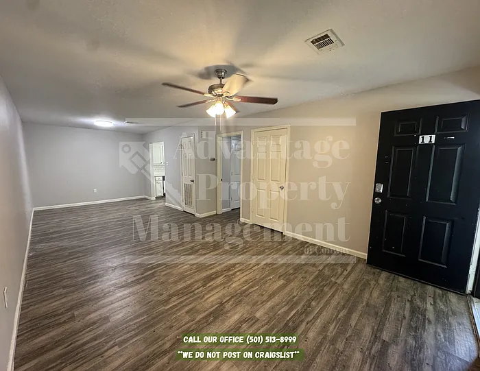 Building Photo - 1955 Keathley Dr #11