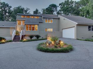 1096 Deleisseline Blvd, Mount Pleasant, SC 29464