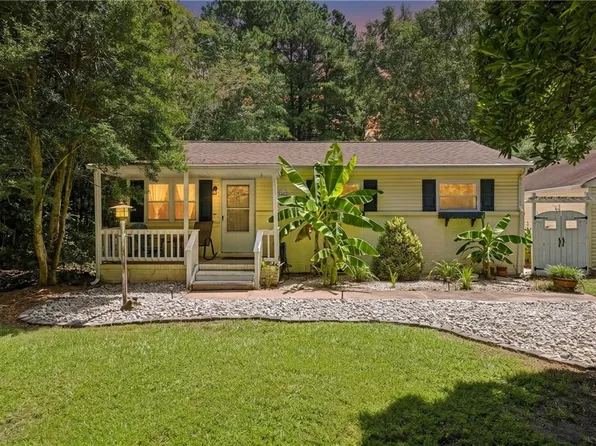 2405 Johnstown Rd, Chesapeake, VA 23322