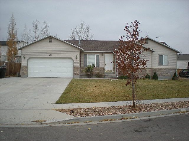 1st image of 432 E 1420 N