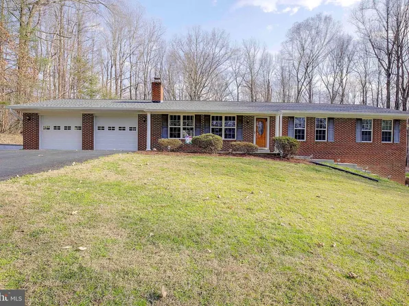 1510 Live Oak Dr, Huntingtown, MD 20639