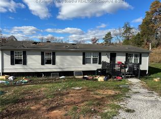 154 Cove View Ln, Ripley, WV 25271