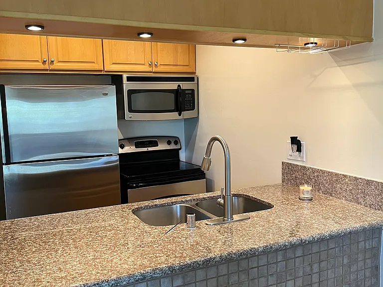 6406 Friars Rd #223 — Photo 18