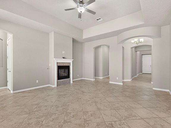 5th image of 7313 Laguna Niguel Dr NE