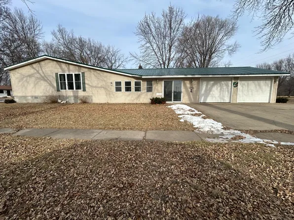 604 Kingman St, Montevideo, MN 56265