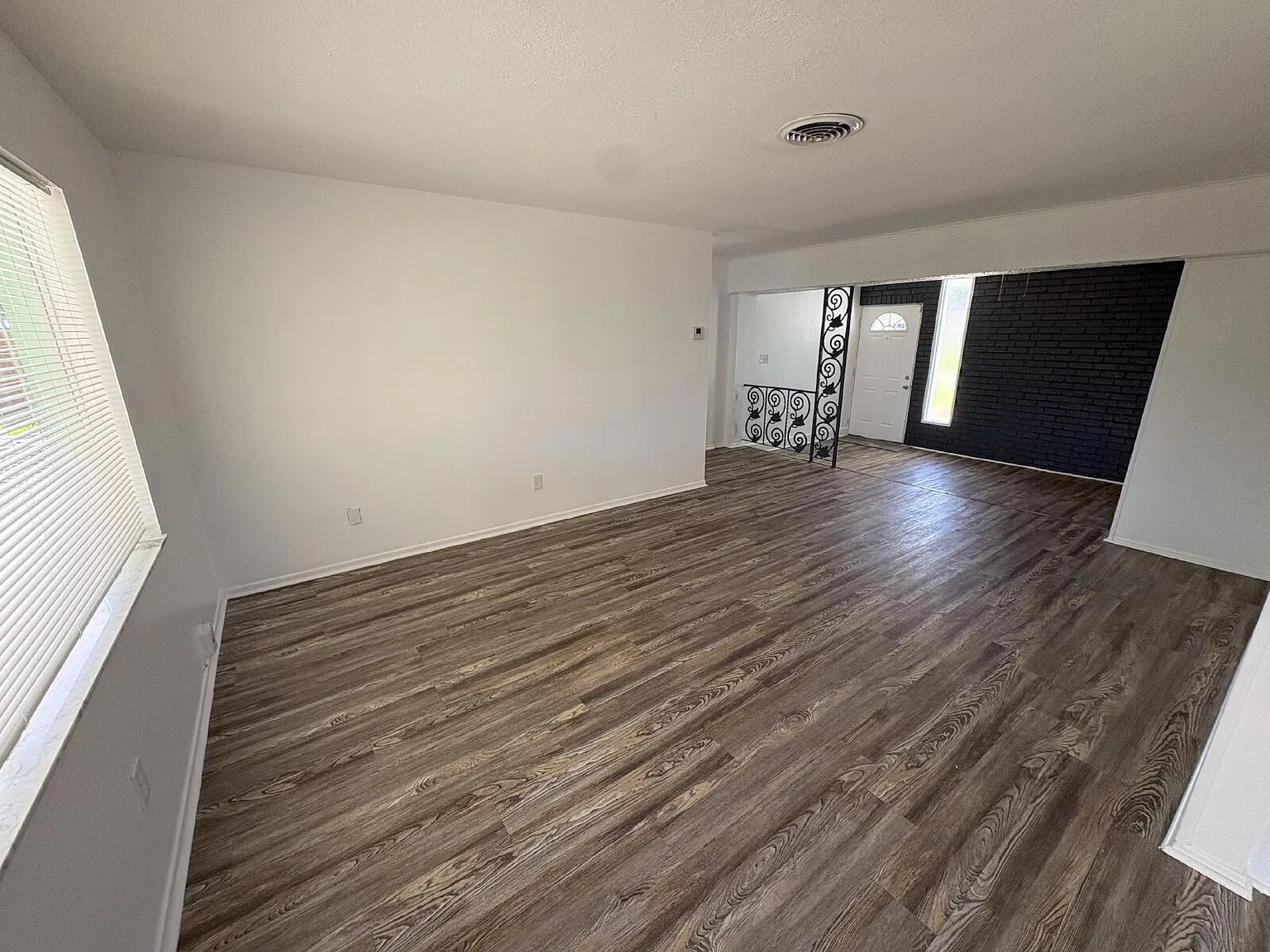 4 bed, 2.0 bath, 1512 sqft, $2,450 — Photo 4