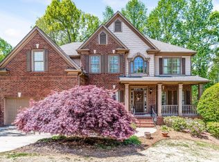 8420 Avalon Ct, Cumming, GA 30041