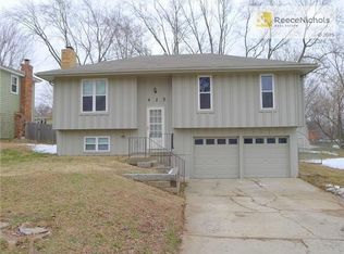 425 Twist Dr, Bonner Springs, KS 66012