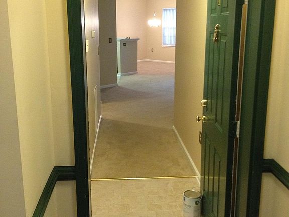 Interior entryway 