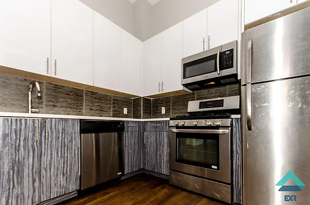 Rented by EXR | media 34