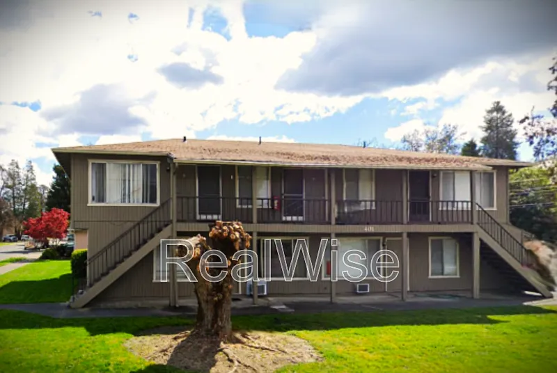 2 bed, 1.0 bath, $1,125 — Photo 1
