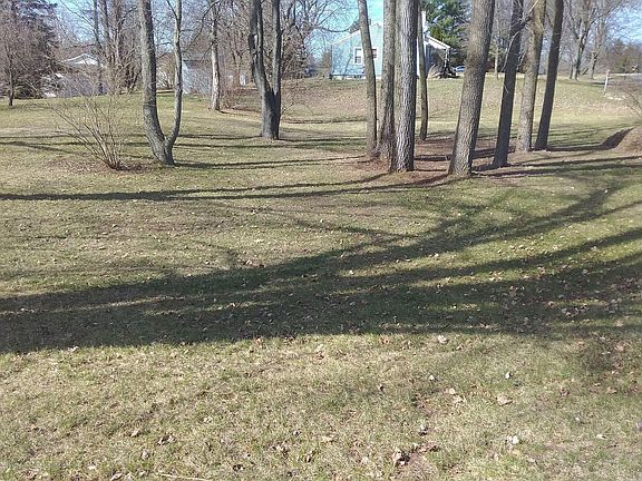 3rd image of 0 Circle Dr
