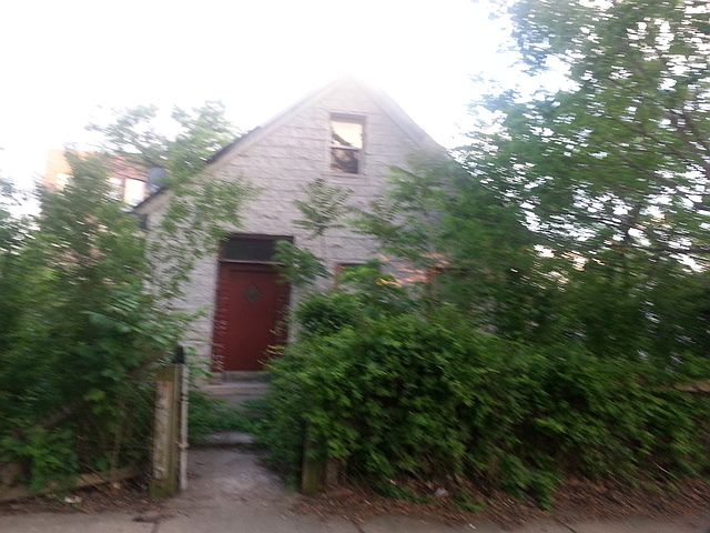 2nd image of 2647 W 15th St #1