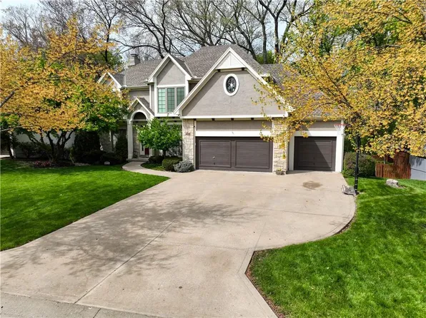 7502 W 147th Ter, Overland Park, KS 66223