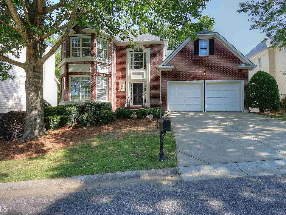 1st image of 704 Arlington Ln SE #35