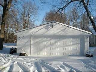 3rd image of 9275 Lake Shore Dr