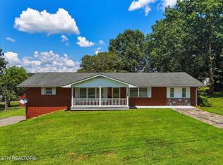 130 Downey Dr, Maryville, TN 37801