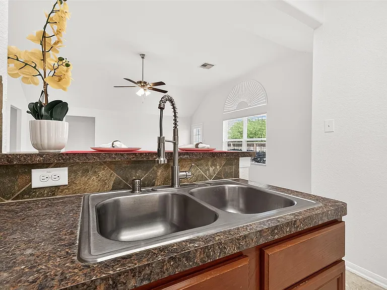 19602 Atherton Bend Ln — Photo 15