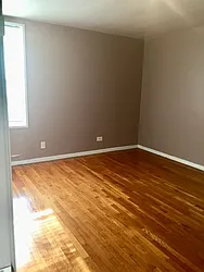 Rented by Roberto Guilbet, LREB