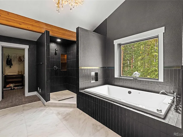 53 Rena Rd — Photo 26