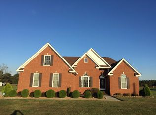 30011 Statesville Rd, Newsoms, VA 23874
