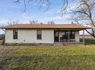 1127 Leroy Pkwy, Elm Mott, TX 76640