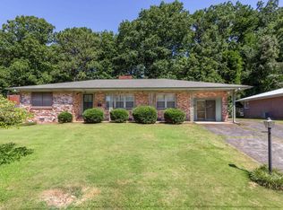 1411 Glendale Rd, Anniston, AL 36207