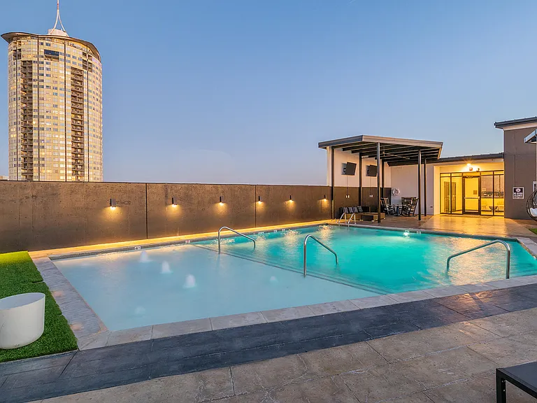 The Cosmopolitan Apartments — Photo 47