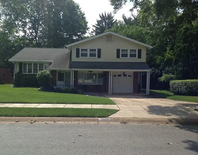 1206 Highgate Rd photo 1