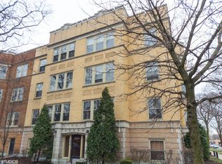 625 Washington Blvd APT 3, Oak Park, IL 60302