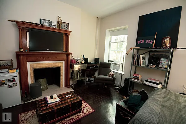 Rented by Living New York | media 17