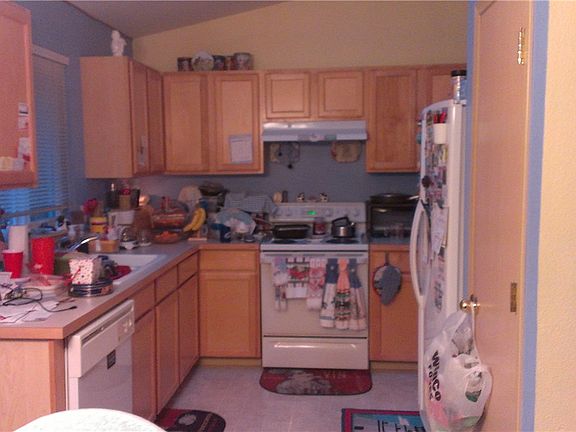 4th image of 6023 52nd St NE