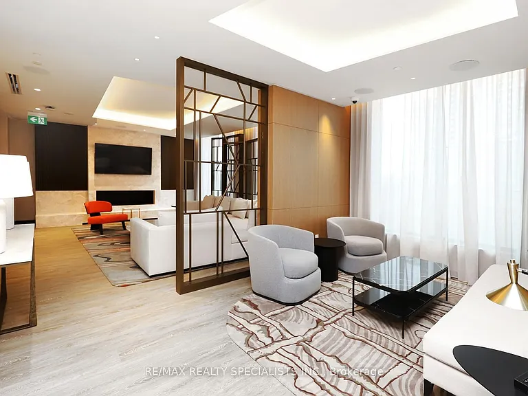 25 Cordova Ave #511 — Photo 38