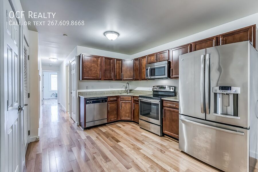 1st image of 4122 Haverford Ave APT 1