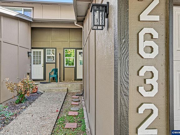 2nd image of 2630-2636 18th Ave SE
