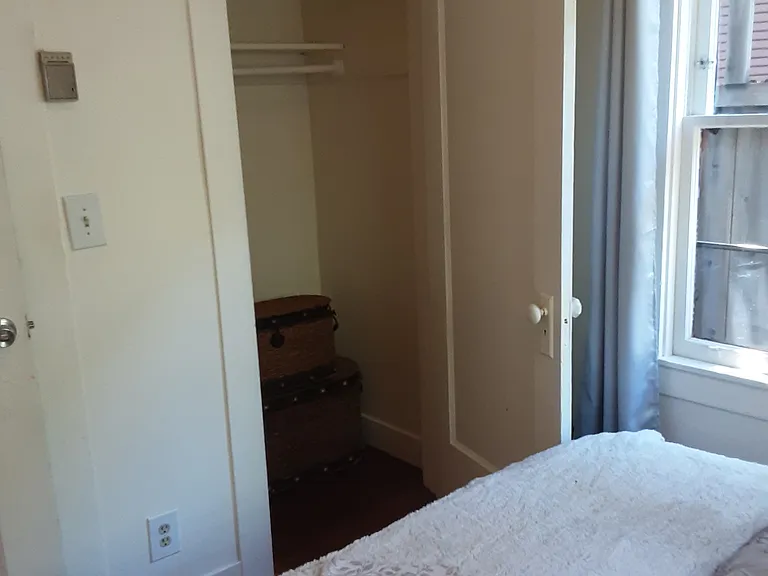 1080 Aileen St #1 — Photo 3